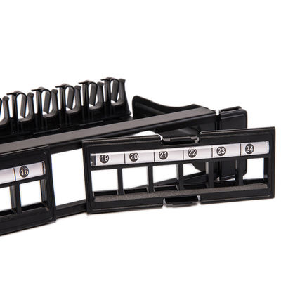 แผงแพทช์เครือข่าย CAT5 CAT6 UTP ว่างที่ไม่ได้โหลดแผงแพทช์พอร์ต RJ45 24