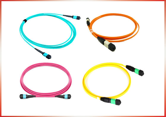 MPO-MPO เพศหญิง 12 สายใย ความสูญเสียต่ํา 0.35dB ประเภท A B Plenum (OFNP) OS2 9/125 สายกระดานแบบเดียว สีเหลือง